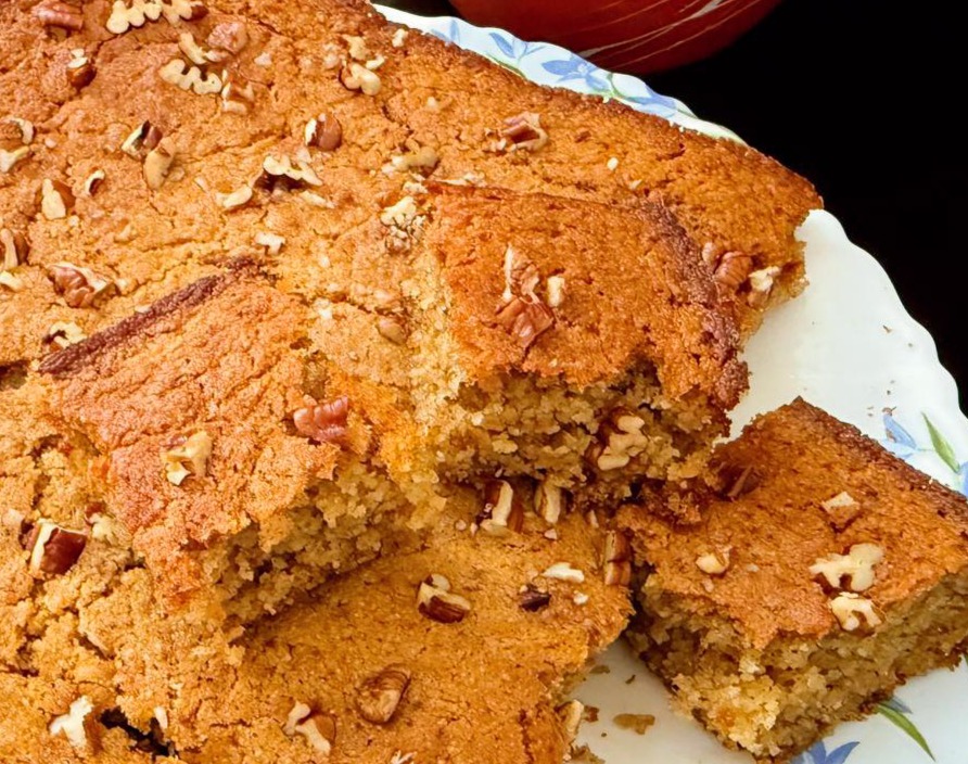 Flourless & Sugar-Free Carrot Cake – Healthy, Moist & Naturally Sweetened