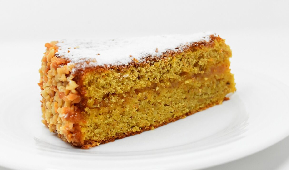 Flourless & Sugar-Free Carrot Cake
